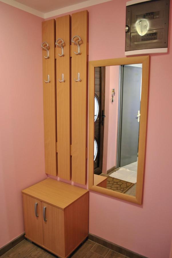 Eco Rural Tourism Association Skorenovac Hotel Bagian luar foto