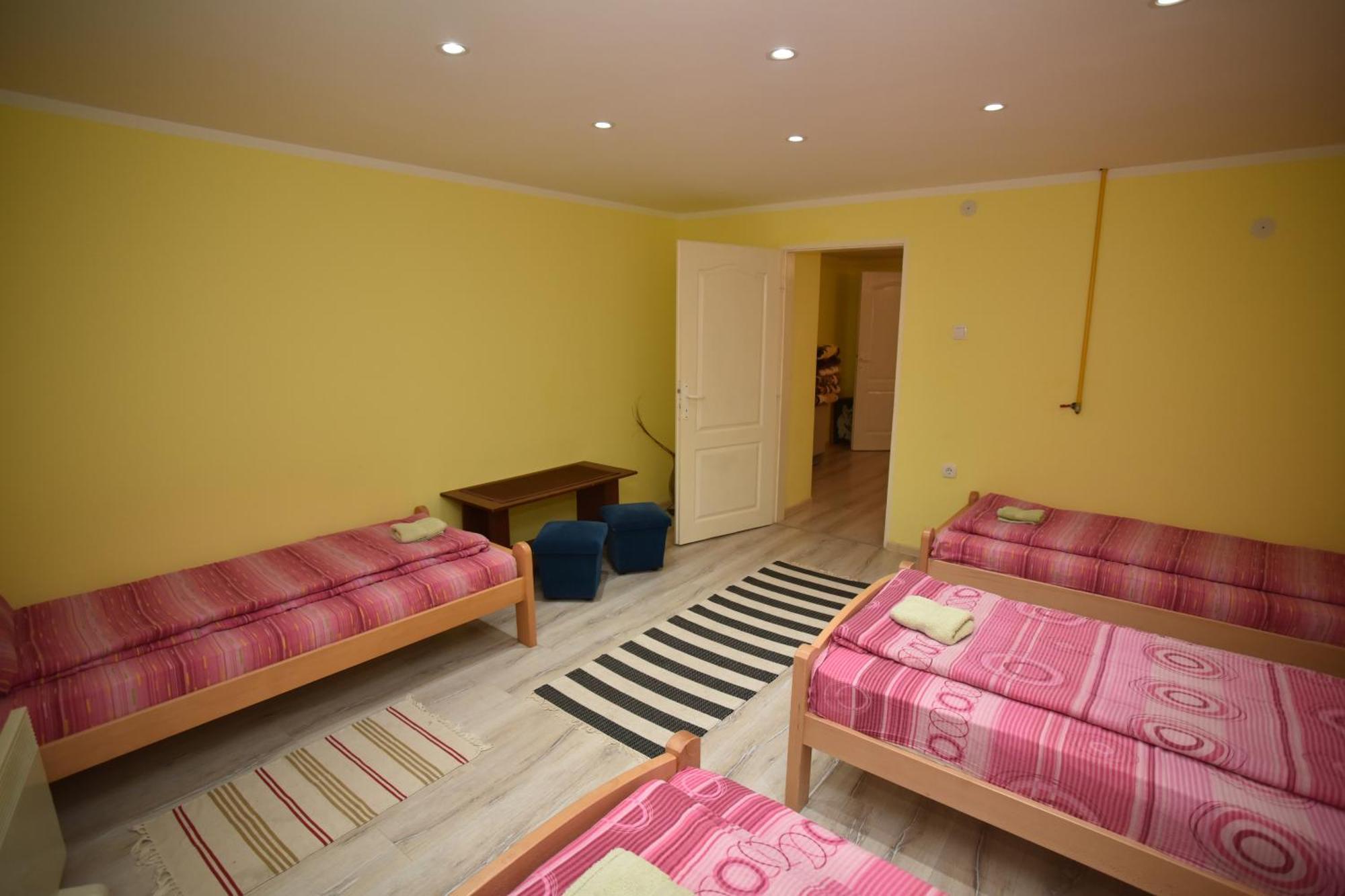 Eco Rural Tourism Association Skorenovac Hotel Bagian luar foto
