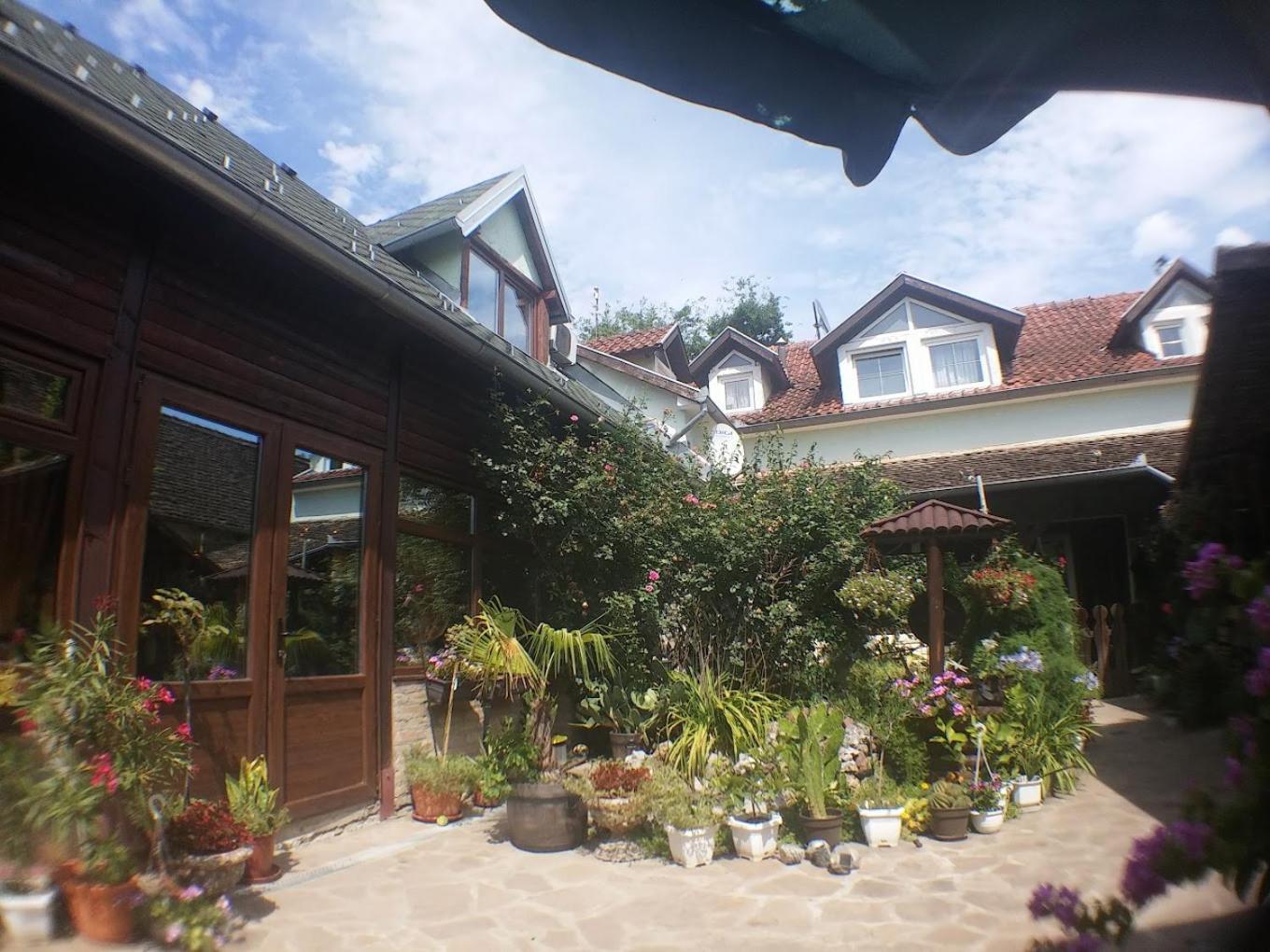 Eco Rural Tourism Association Skorenovac Hotel Bagian luar foto