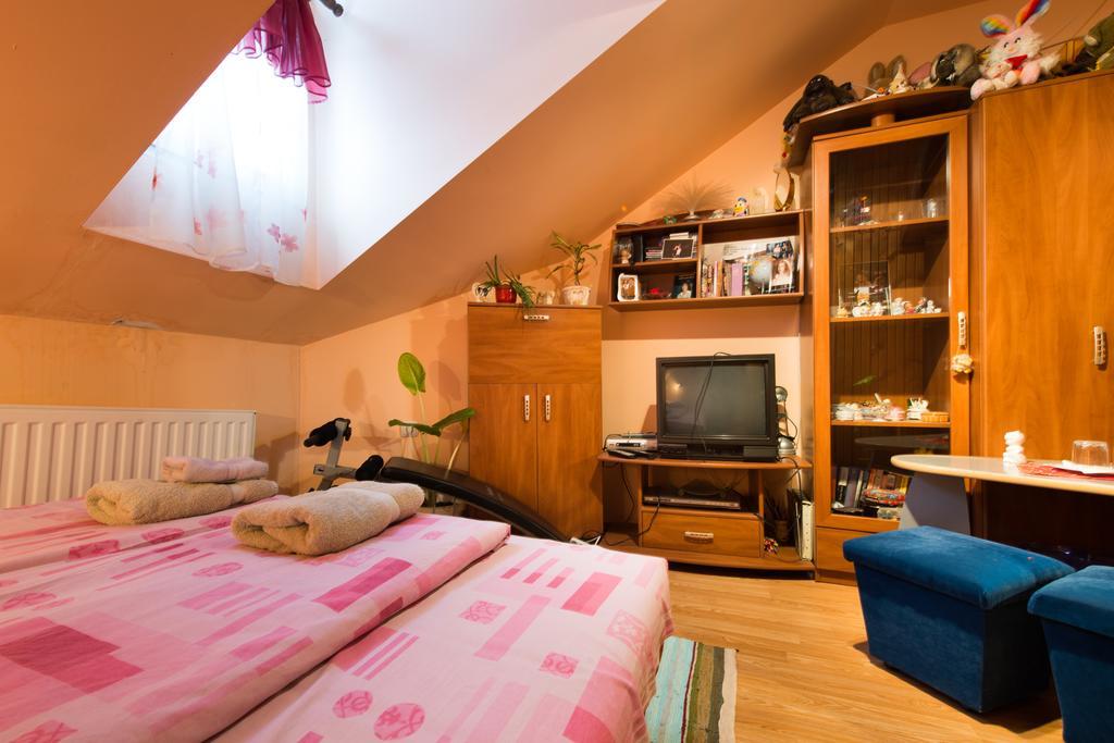 Eco Rural Tourism Association Skorenovac Hotel Ruang foto