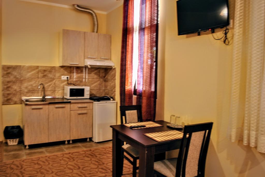 Eco Rural Tourism Association Skorenovac Hotel Bagian luar foto